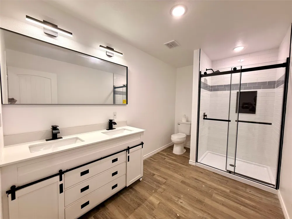4161 County Road 3230 Mineola, TX 75783
