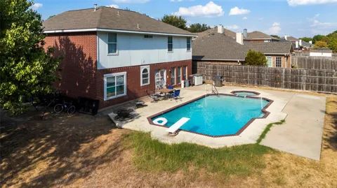 1700 Eastfork Lane