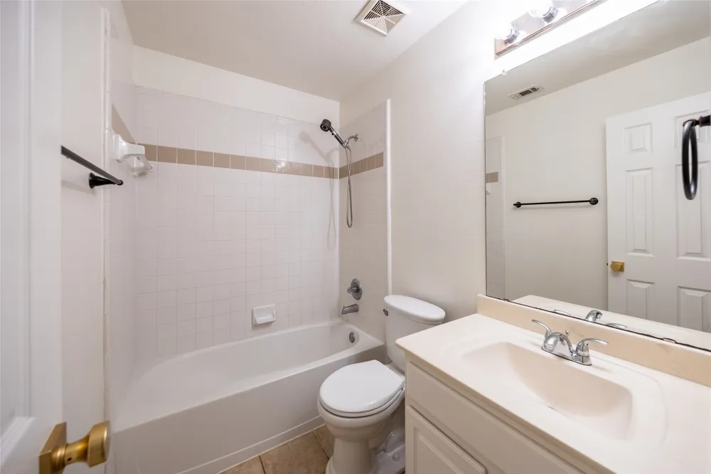 5708 Bedford Lane The Colony, TX 75056