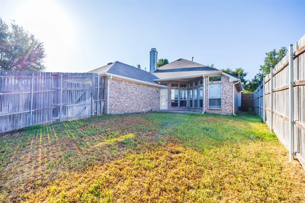 5708 Bedford Lane The Colony, TX 75056