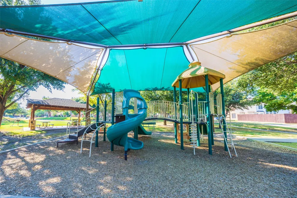 5708 Bedford Lane The Colony, TX 75056