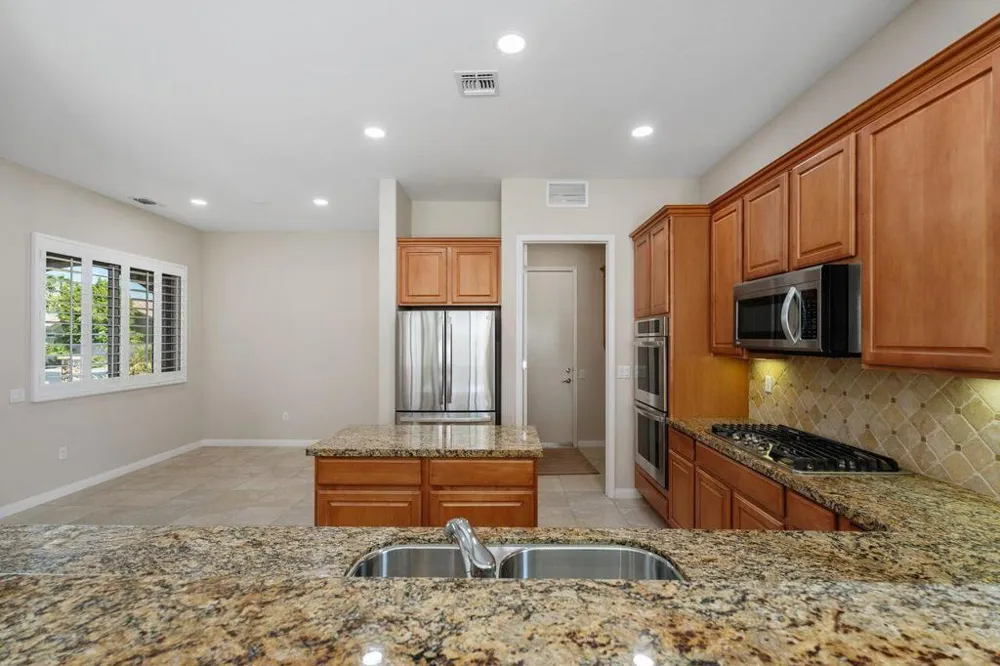 81887 Avenida Del Toro Indio, CA 92203