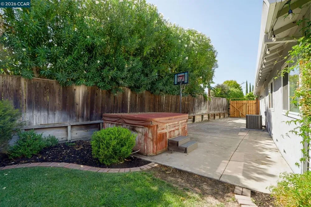 1628 Kingsly Drive Pittsburg, CA 94565