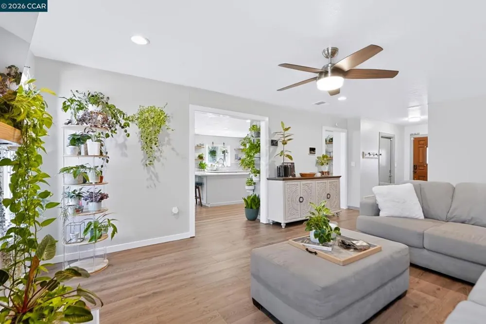 1628 Kingsly Drive Pittsburg, CA 94565