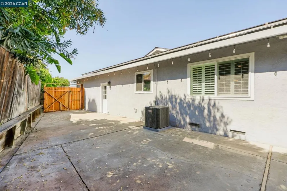 1628 Kingsly Drive Pittsburg, CA 94565