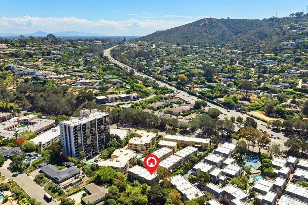 2406 Torrey Pines Road #148 La Jolla, CA 92037