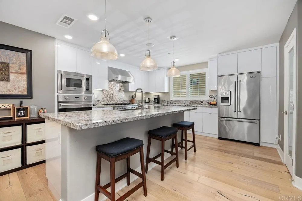 2406 Torrey Pines Road #148 La Jolla, CA 92037