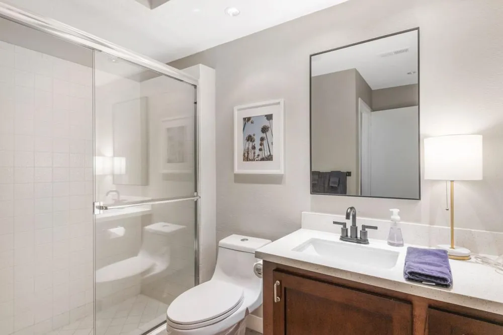 704 Vista Lago Palm Desert, CA 92211