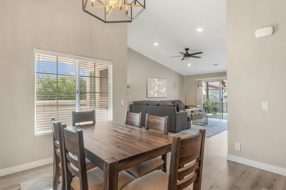704 Vista Lago Palm Desert, CA 92211