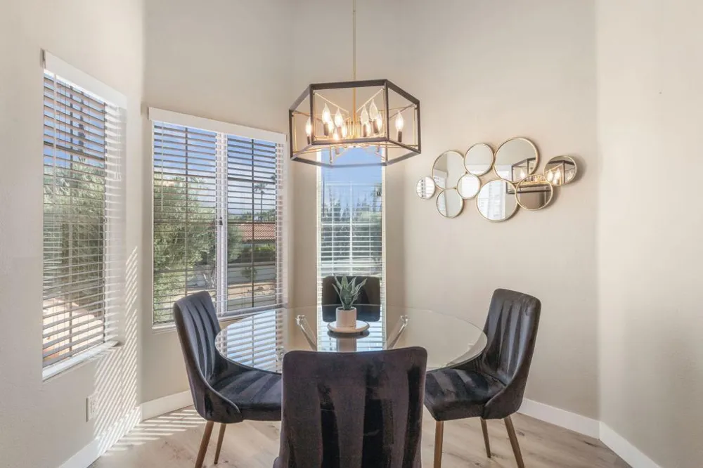 704 Vista Lago Palm Desert, CA 92211