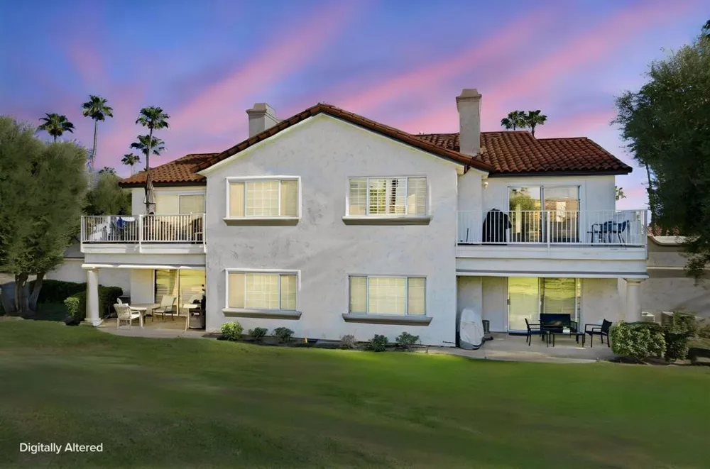 704 Vista Lago Palm Desert, CA 92211
