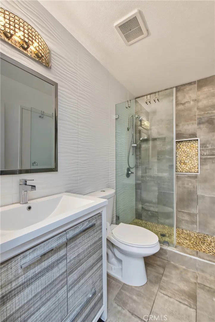 4140 Workman Mill Road #204 Whittier, CA 90601