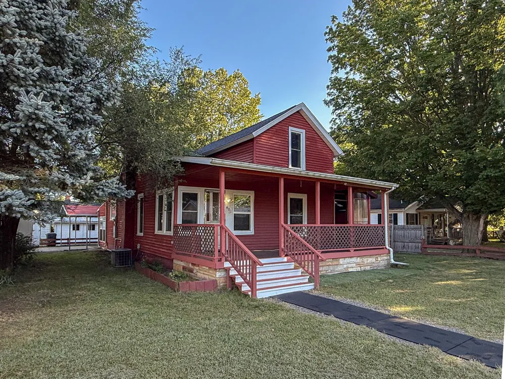 401 Sheldon Street Dowagiac, MI 49047