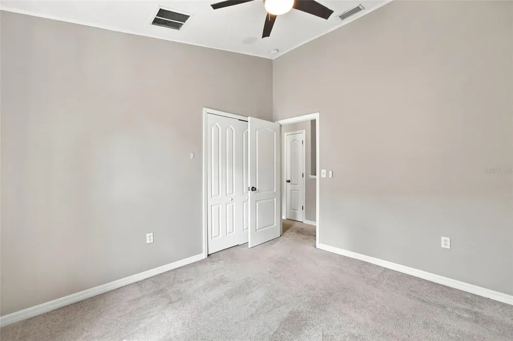 5519 KINGLETHILL DRIVE Lithia, FL 33547
