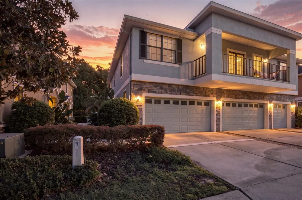 5519 KINGLETHILL DRIVE Lithia, FL 33547