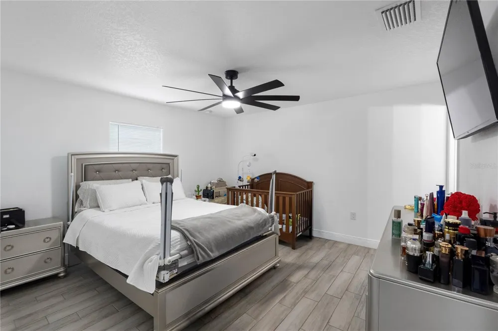 4109 E DIANA STREET Tampa, FL 33610