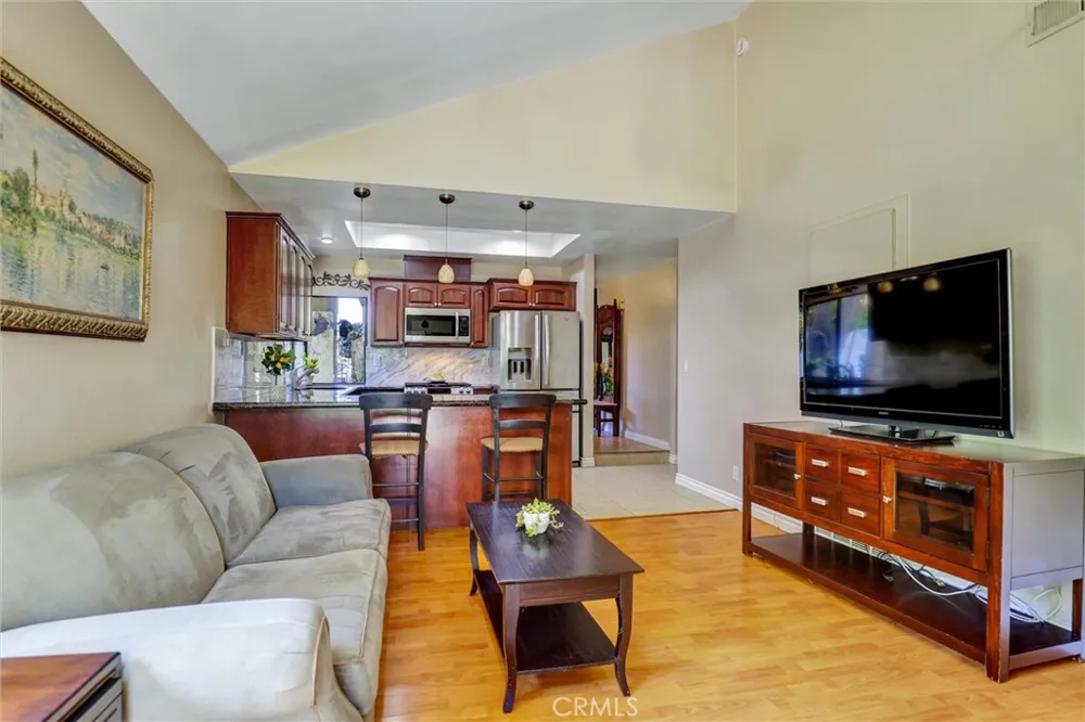 175 S Woodlawn Orange, CA 92869