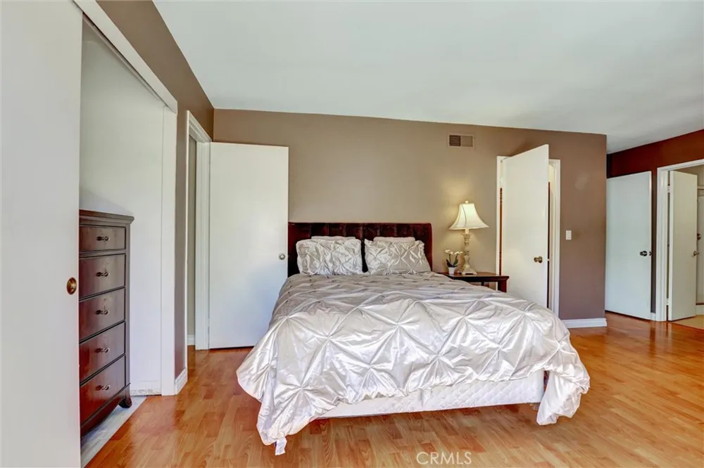 175 S Woodlawn Orange, CA 92869