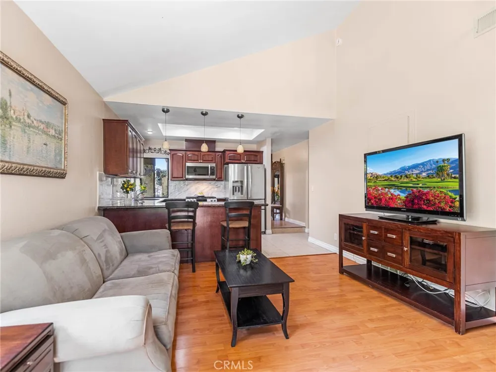 175 S Woodlawn Orange, CA 92869