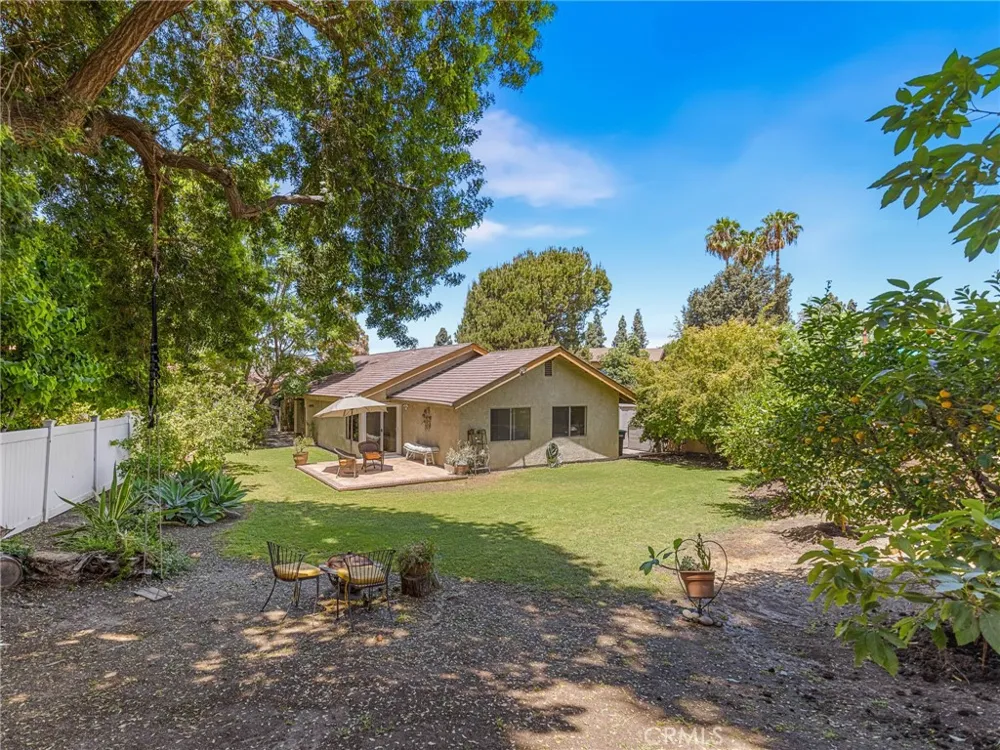 175 S Woodlawn Orange, CA 92869