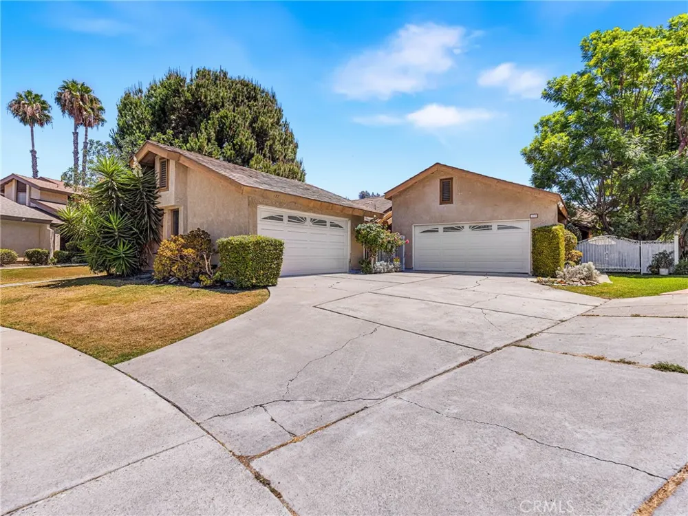 175 S Woodlawn Orange, CA 92869