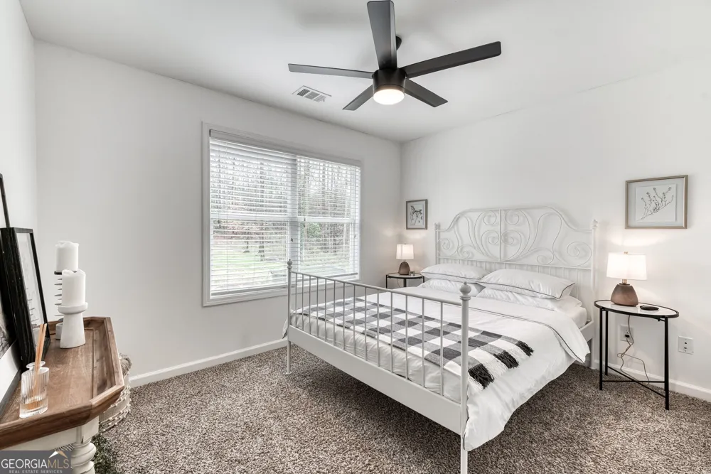 5857 Dolvin LN Buford, GA 30518