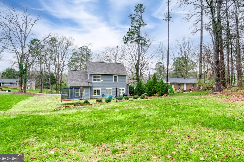 5857 Dolvin LN Buford, GA 30518