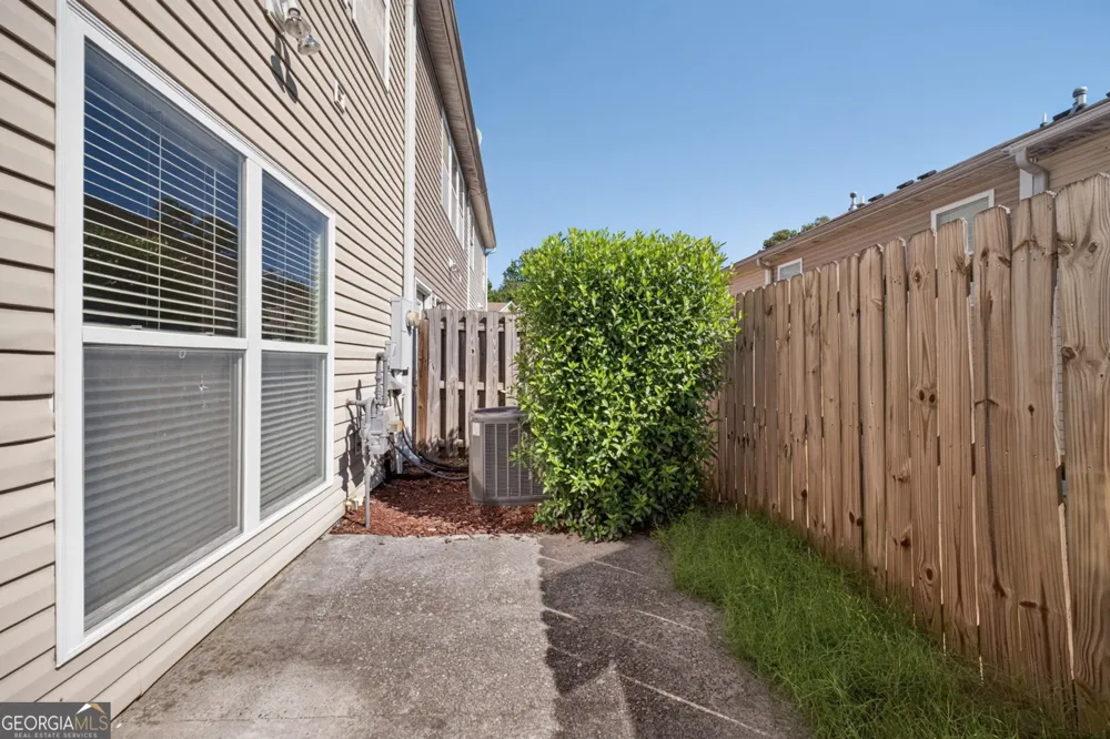 1951 Durwood LN Duluth, GA 30096