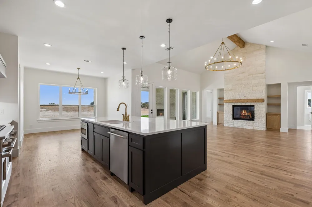 2053 Preserve Trail Weatherford, TX 76088