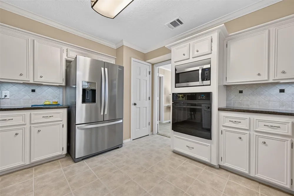 14618 Eldridge Parkway Houston, TX 77070