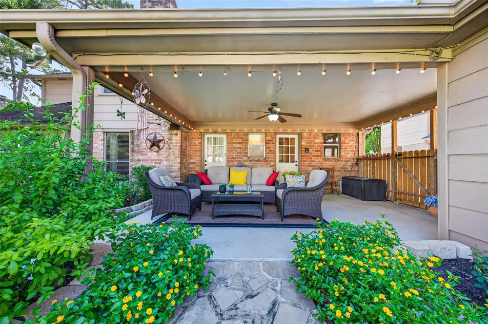14618 Eldridge Parkway Houston, TX 77070
