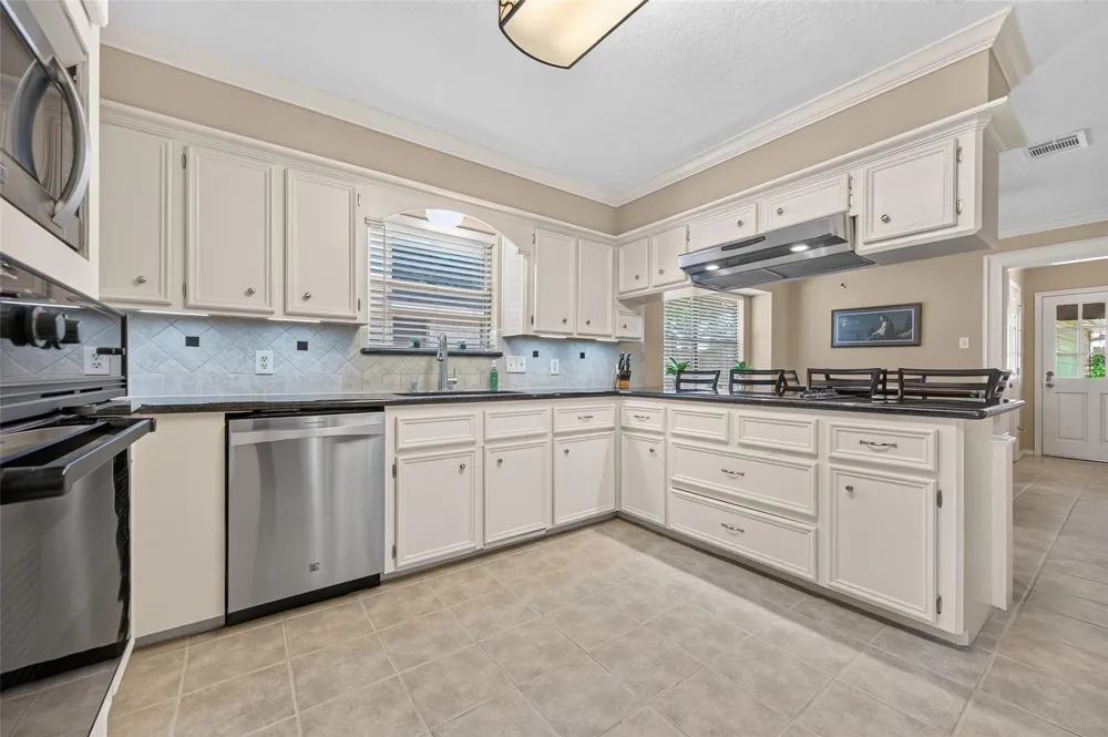 14618 Eldridge Parkway Houston, TX 77070