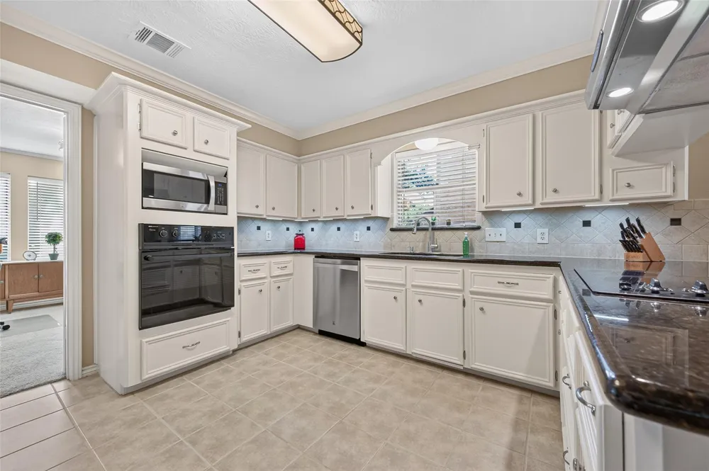 14618 Eldridge Parkway Houston, TX 77070