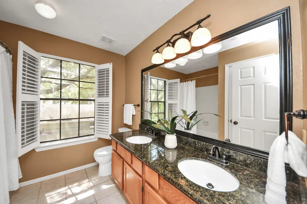 7615 Park Falls Drive Houston, TX 77095