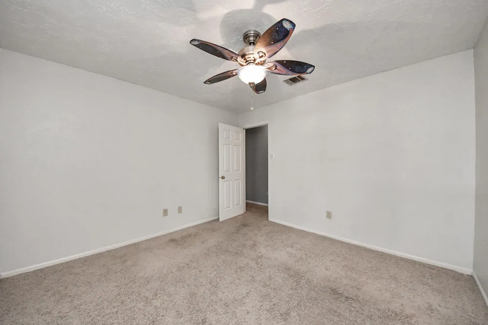7615 Park Falls Drive Houston, TX 77095