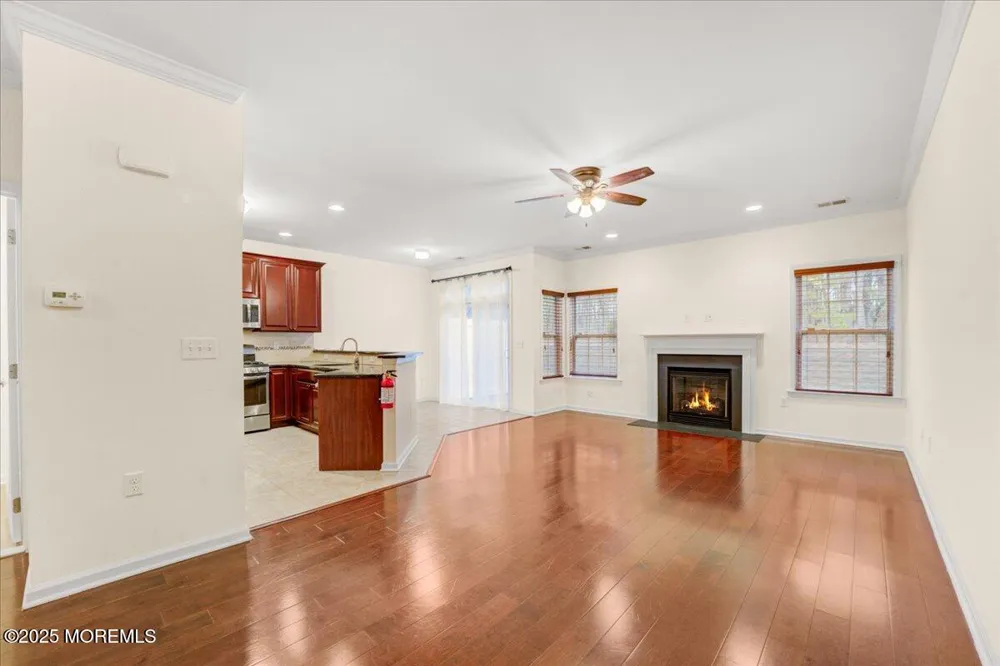 28 Santa Rosa Lane Tinton Falls, NJ 07753