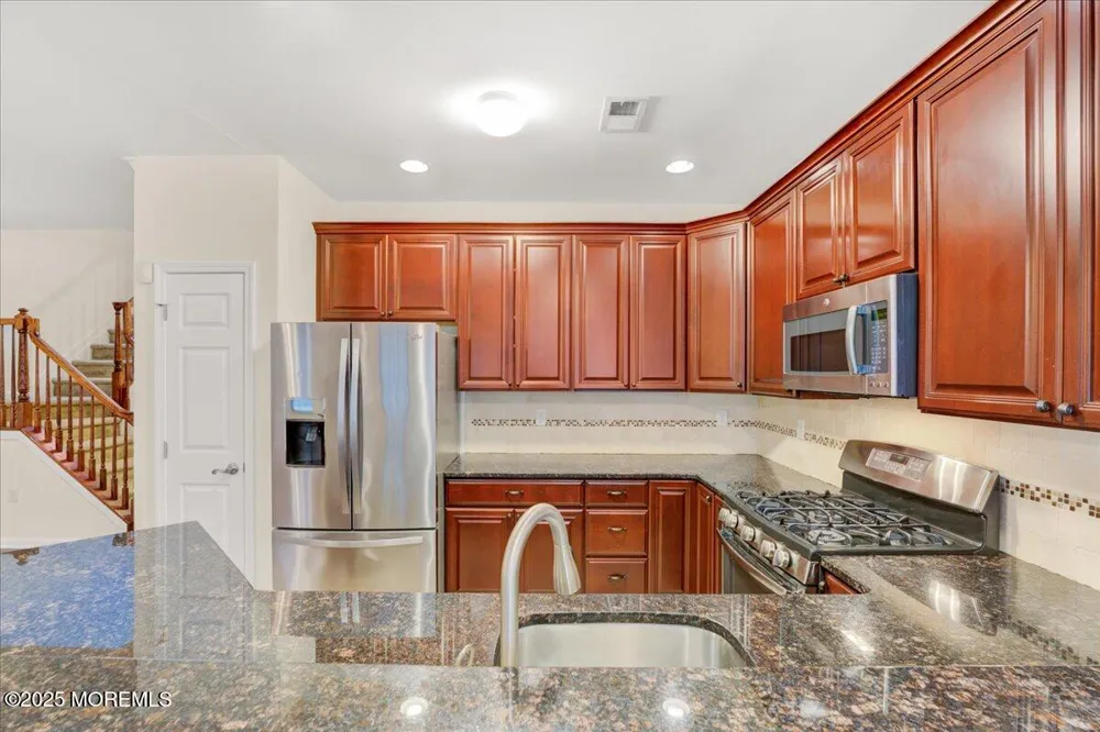 28 Santa Rosa Lane Tinton Falls, NJ 07753