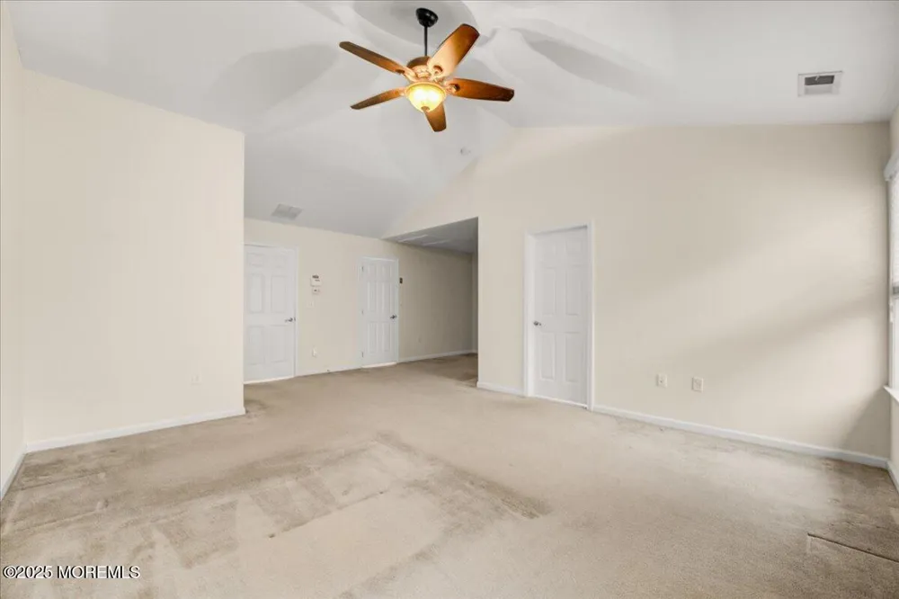 28 Santa Rosa Lane Tinton Falls, NJ 07753