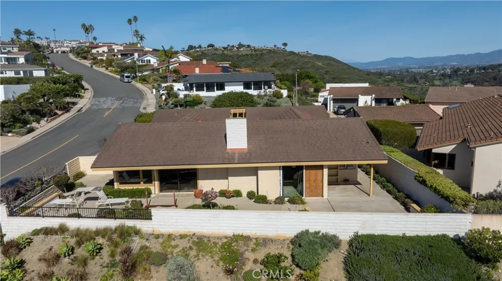 23182 Mindanao Dana Point, CA 92629
