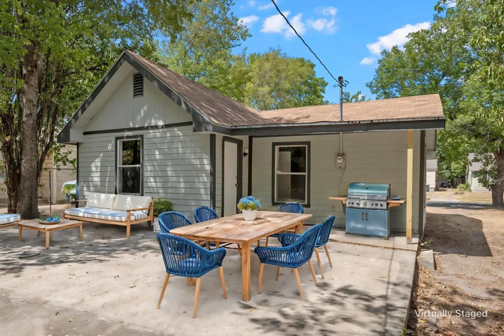 2406 Alexander Avenue Waco, TX 76708