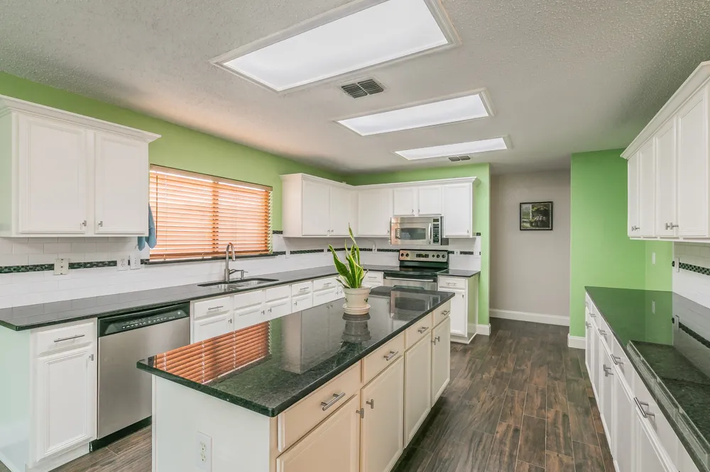 201 Tabor Drive Arlington, TX 76002