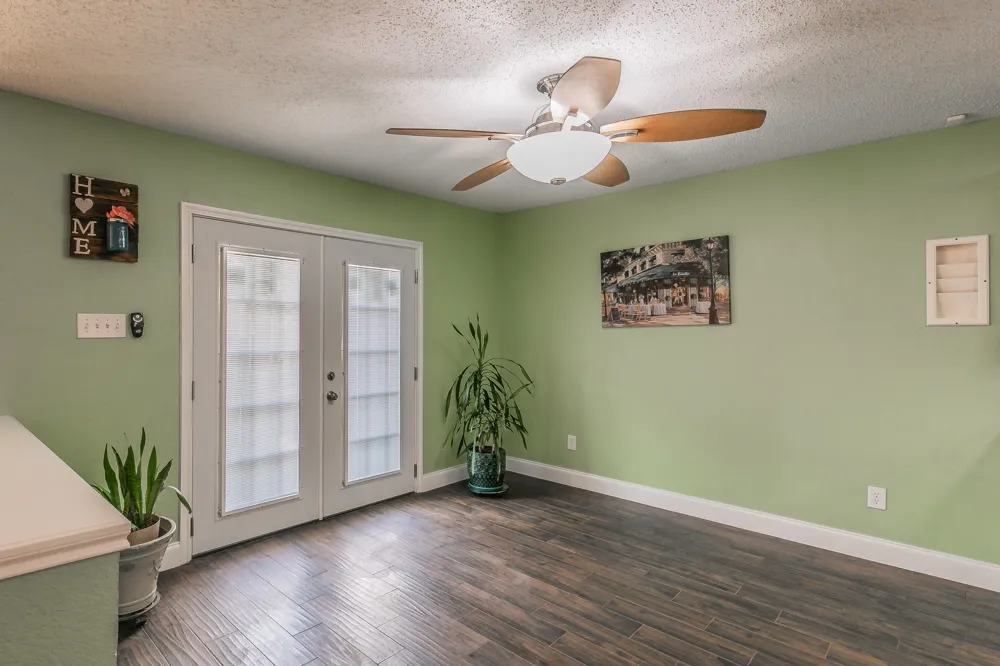 201 Tabor Drive Arlington, TX 76002