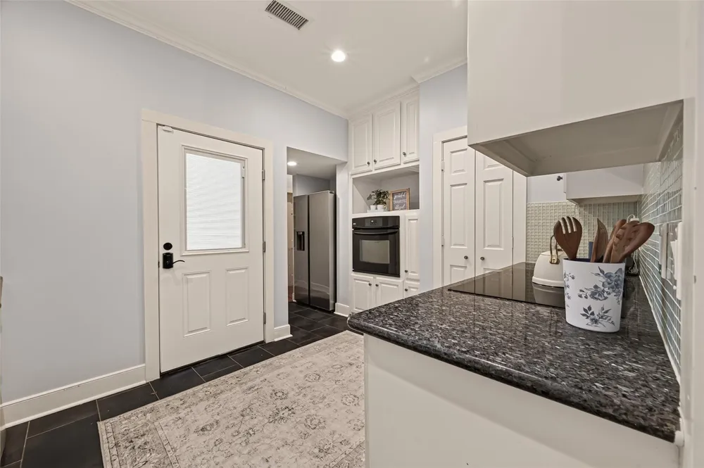 8979 Fm 359 Road Richmond, TX 77406