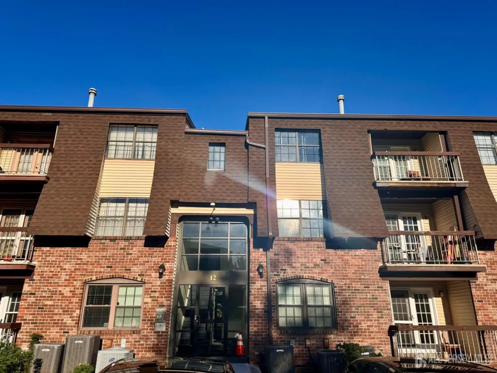 1202 Green Hollow Drive Iselin, NJ 08830