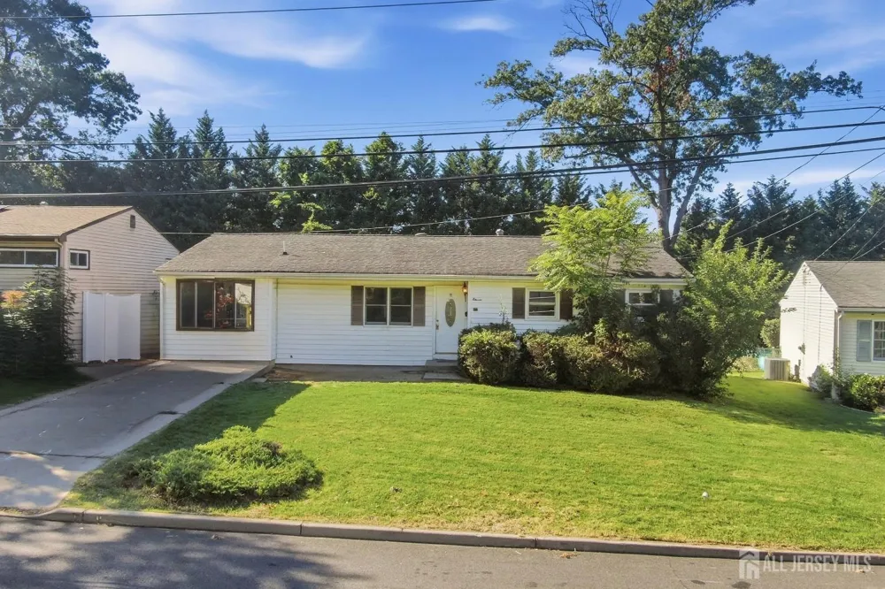 11 Georgetown Road Parlin, NJ 08859