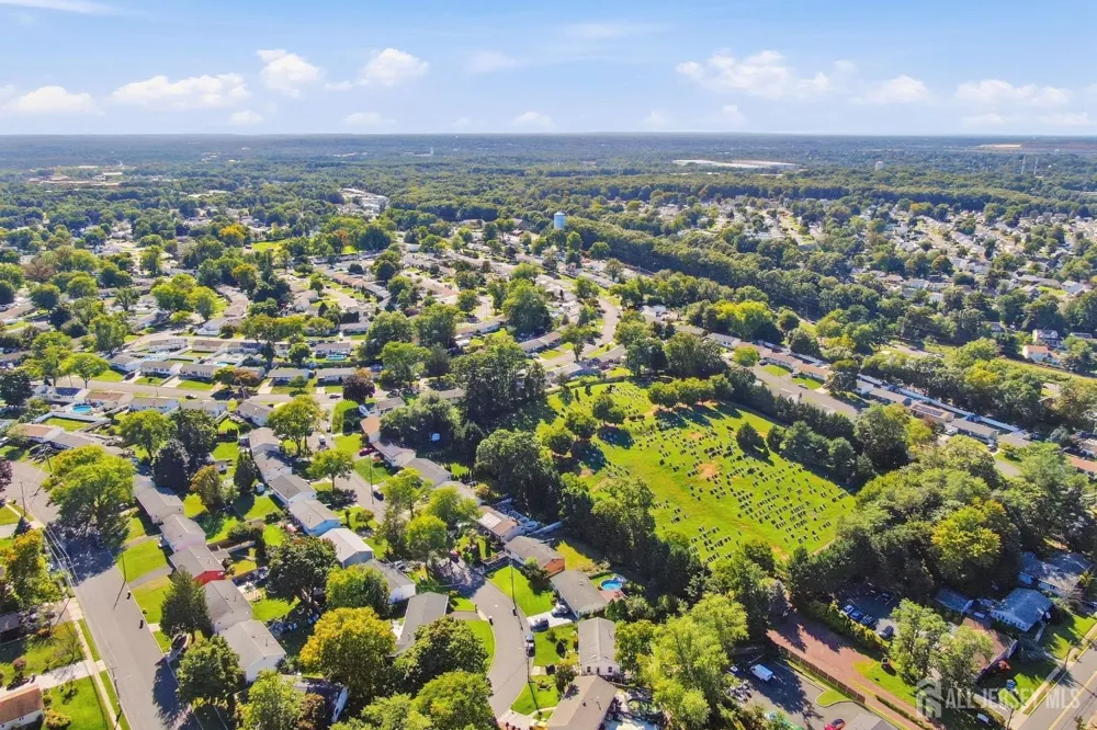 11 Georgetown Road Parlin, NJ 08859