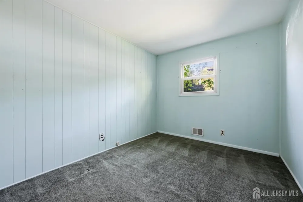 11 Georgetown Road Parlin, NJ 08859