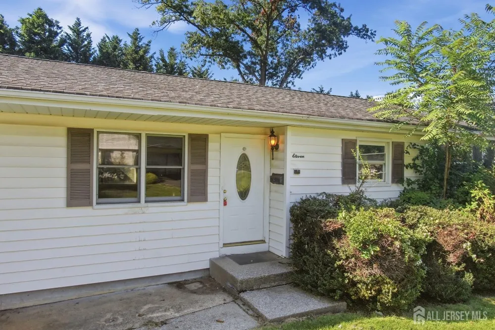 11 Georgetown Road Parlin, NJ 08859