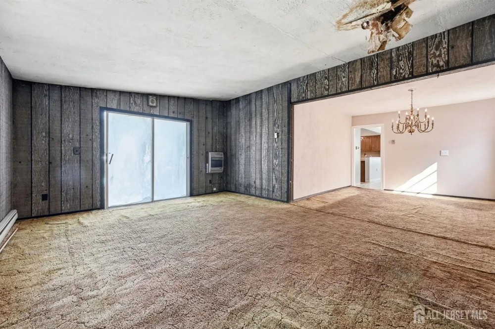 11 Georgetown Road Parlin, NJ 08859