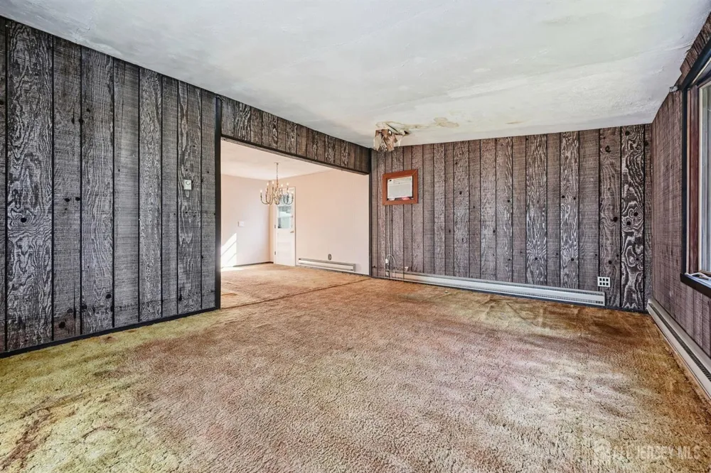 11 Georgetown Road Parlin, NJ 08859